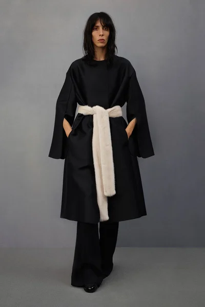 Look 25